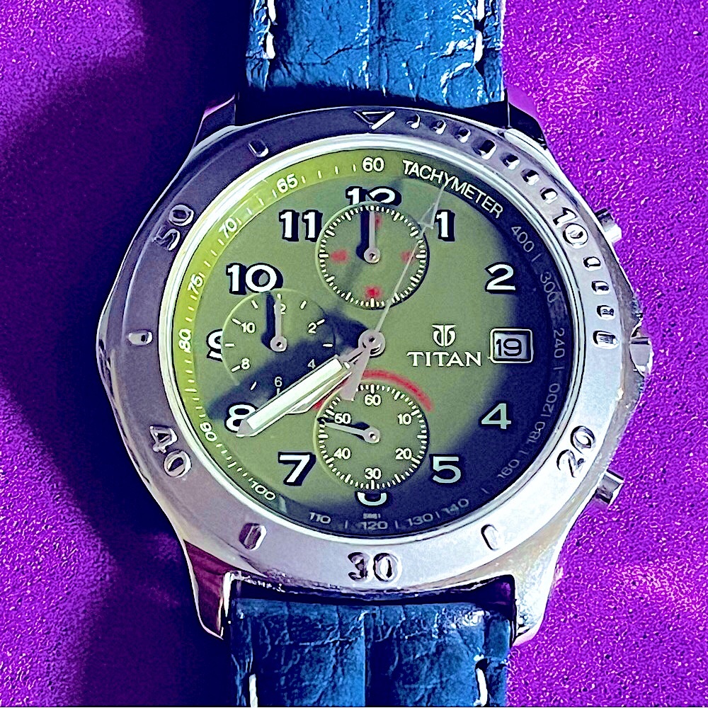 Titan Vintage Men's Water Resistant Watch